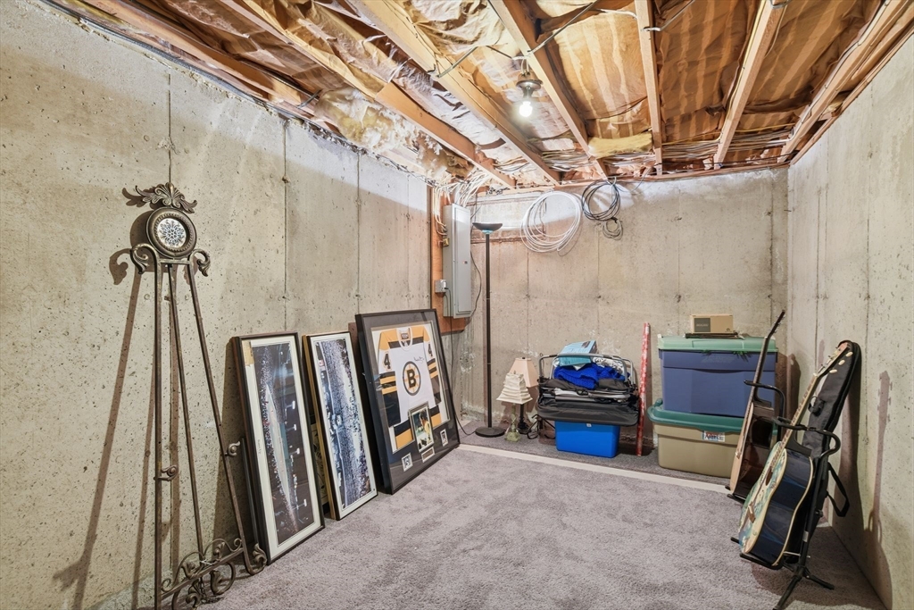 153 Porter Lake Drive, Unit 153 Springfield, MA 01106 - Photo 31 of 42