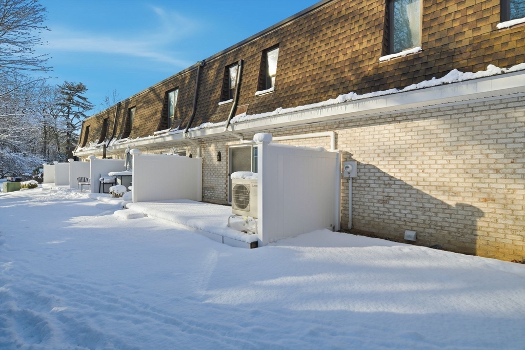 153 Porter Lake Drive, Unit 153 Springfield, MA 01106 - Photo 38 of 42