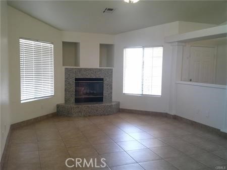 68380 Risueno Road Cathedral City, CA 92234 - Photo 4 of 25 Living Room