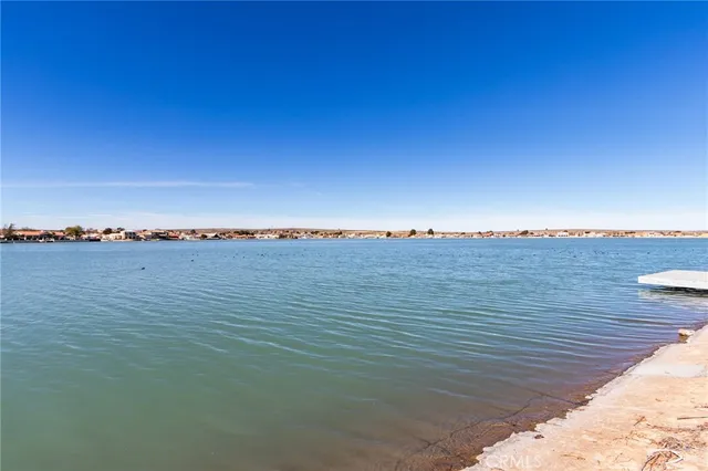 $329,900 | 26489 Bluewater Road, Helendale, CA 92342