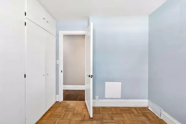 $550,000 | 3948 Abbott Avenue South, Minneapolis, MN 55410