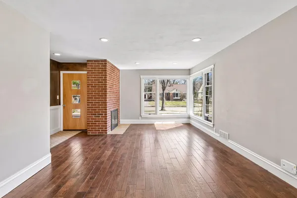 $550,000 | 3948 Abbott Avenue South, Minneapolis, MN 55410