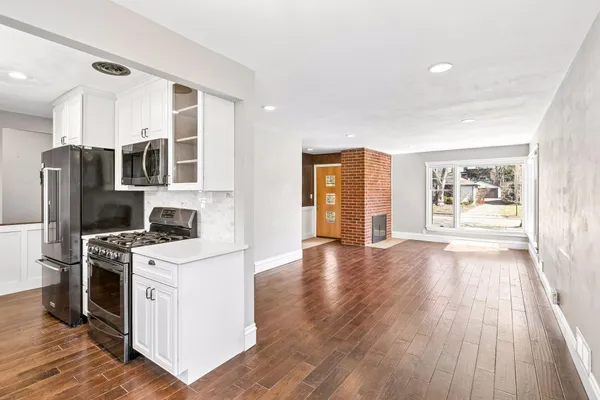 $550,000 | 3948 Abbott Avenue South, Minneapolis, MN 55410