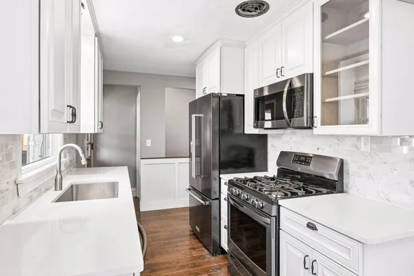 $550,000 | 3948 Abbott Avenue South, Minneapolis, MN 55410