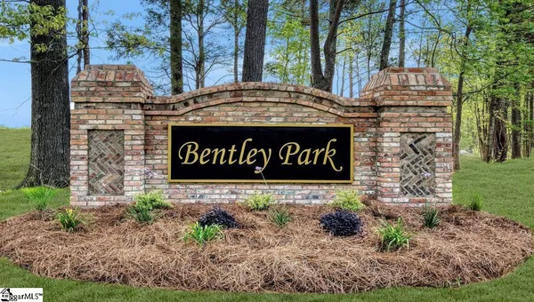 $299,900 | 135 Cades Cv Drive, Greenwood, SC 29646