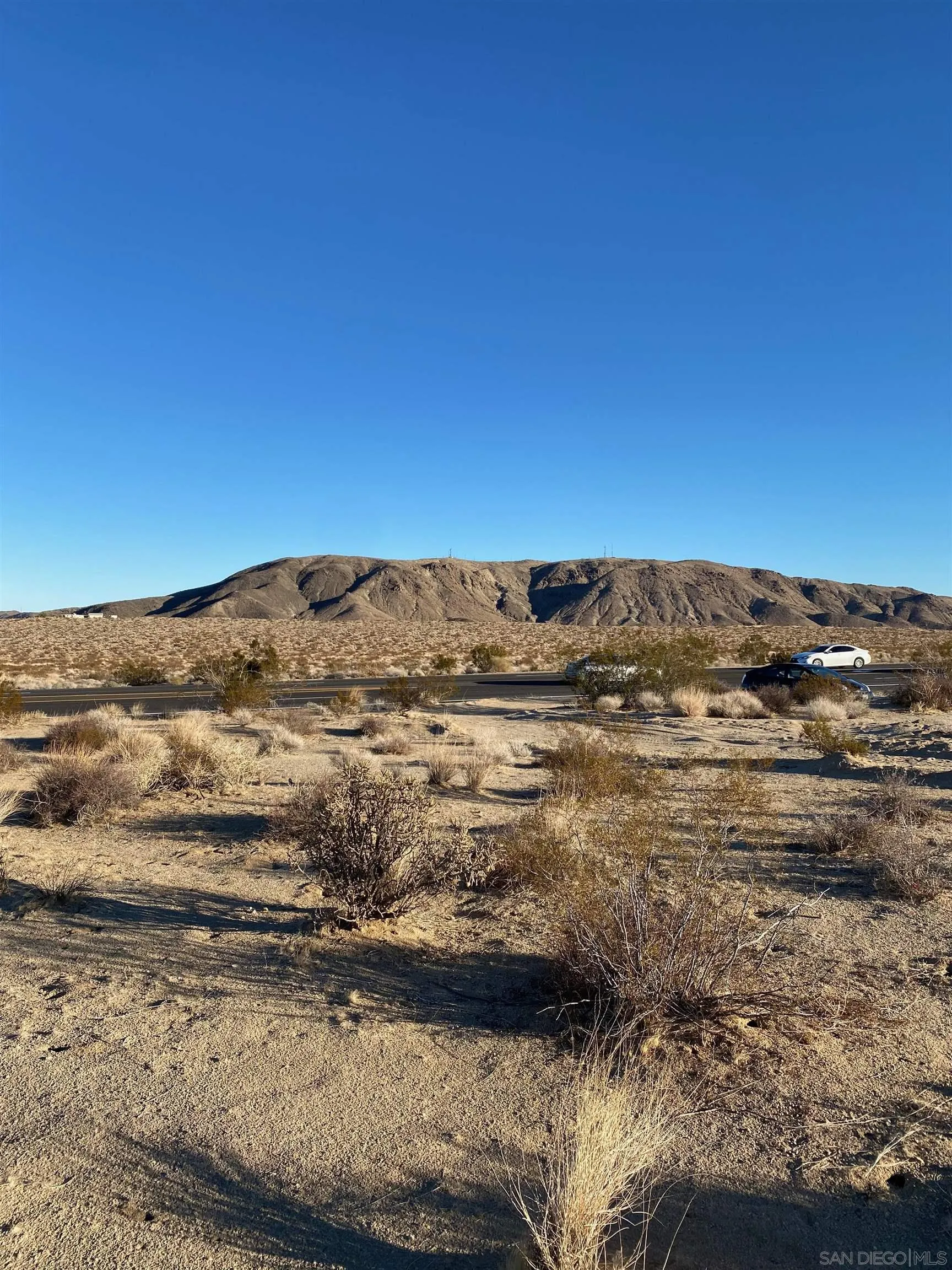 29 Palms Highway, Unit 1 Joshua Tree, CA 92252 - Photo 4 of 31 a view of ocean view and mountain
