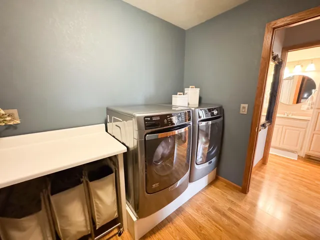 $314,500 | 105 1st Avenue, Wilmont, MN 56185