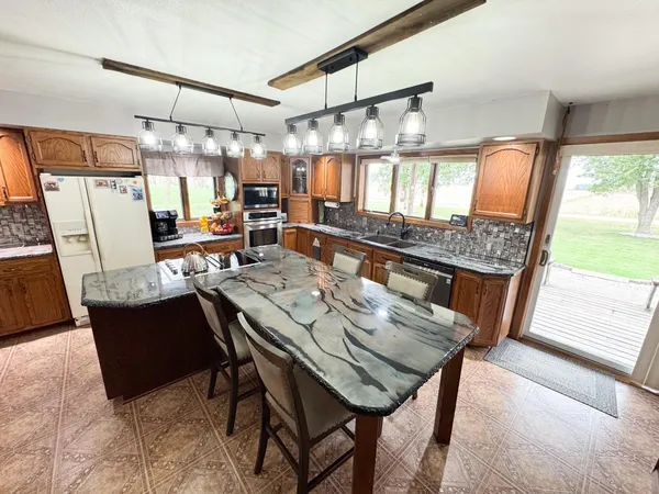 $314,500 | 105 1st Avenue, Wilmont, MN 56185