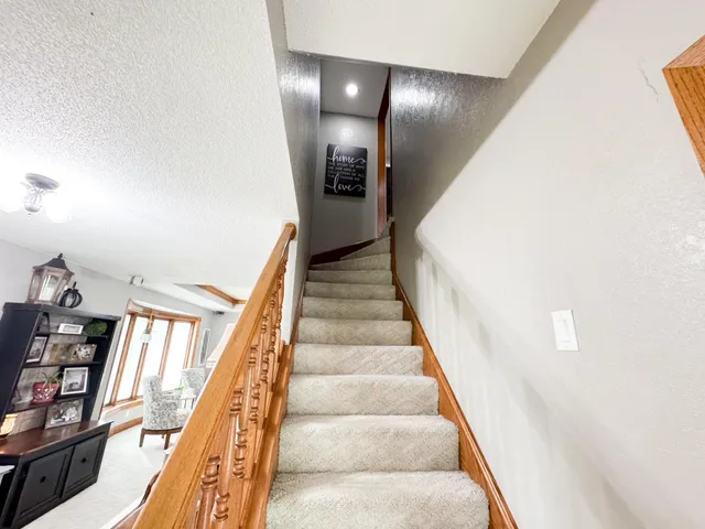 $314,500 | 105 1st Avenue, Wilmont, MN 56185