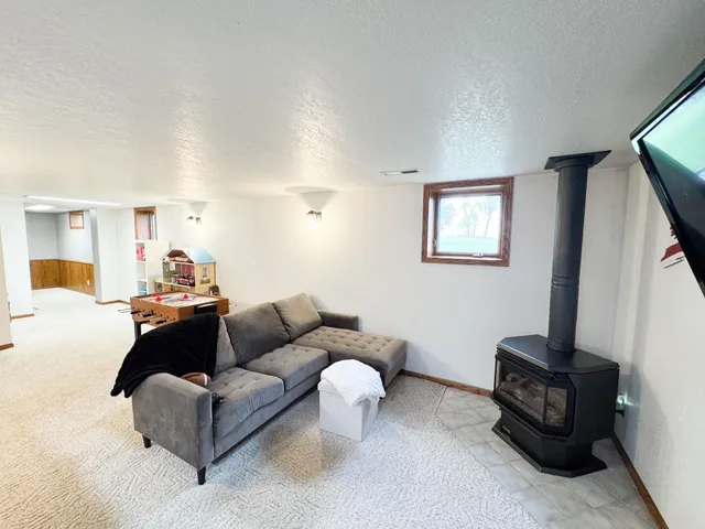 $314,500 | 105 1st Avenue, Wilmont, MN 56185