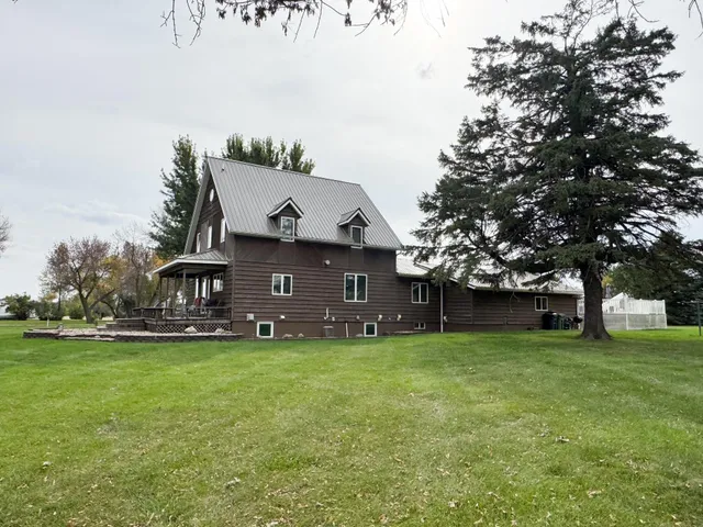 $314,500 | 105 1st Avenue, Wilmont, MN 56185