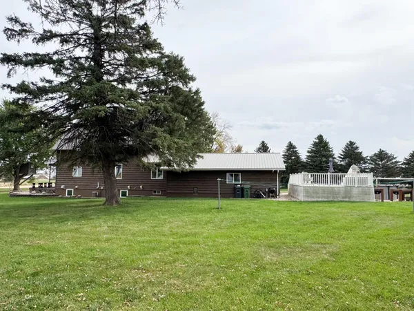 $314,500 | 105 1st Avenue, Wilmont, MN 56185