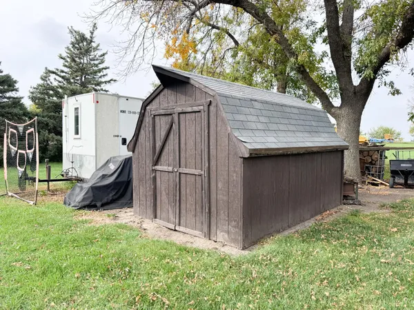 $314,500 | 105 1st Avenue, Wilmont, MN 56185