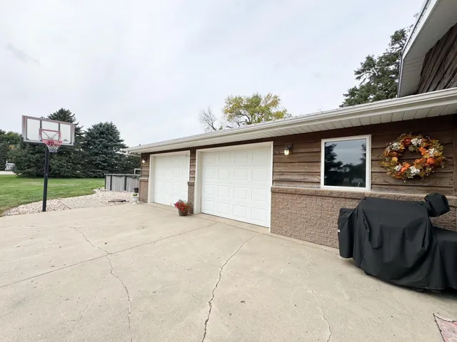 $314,500 | 105 1st Avenue, Wilmont, MN 56185