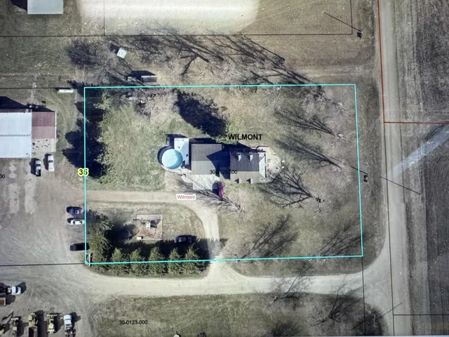 $314,500 | 105 1st Avenue, Wilmont, MN 56185