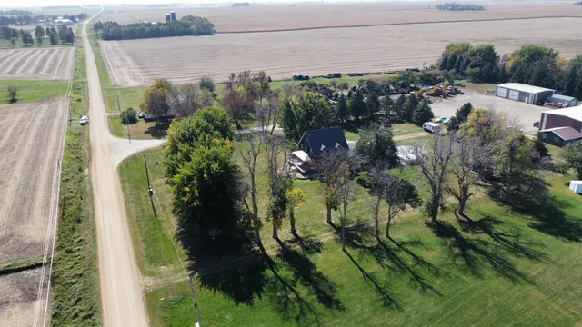 $314,500 | 105 1st Avenue, Wilmont, MN 56185