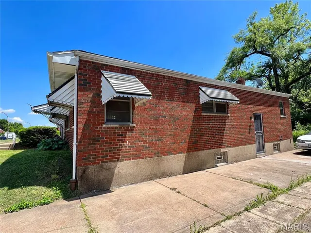 $45,000 | 4418 Dryden Avenue, St. Louis, MO 63115