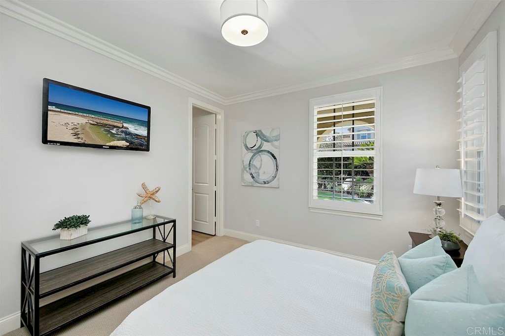 3220 Sitio Montecillo Carlsbad, CA 92009 - Photo 16 of 48