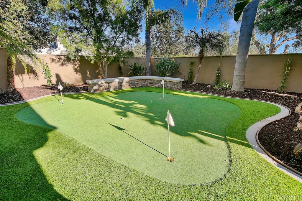 3220 Sitio Montecillo Carlsbad, CA 92009 - Photo 42 of 48