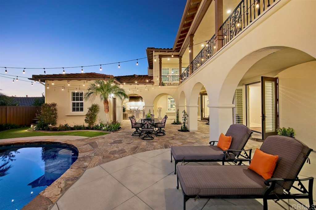 3220 Sitio Montecillo Carlsbad, CA 92009 - Photo 43 of 48