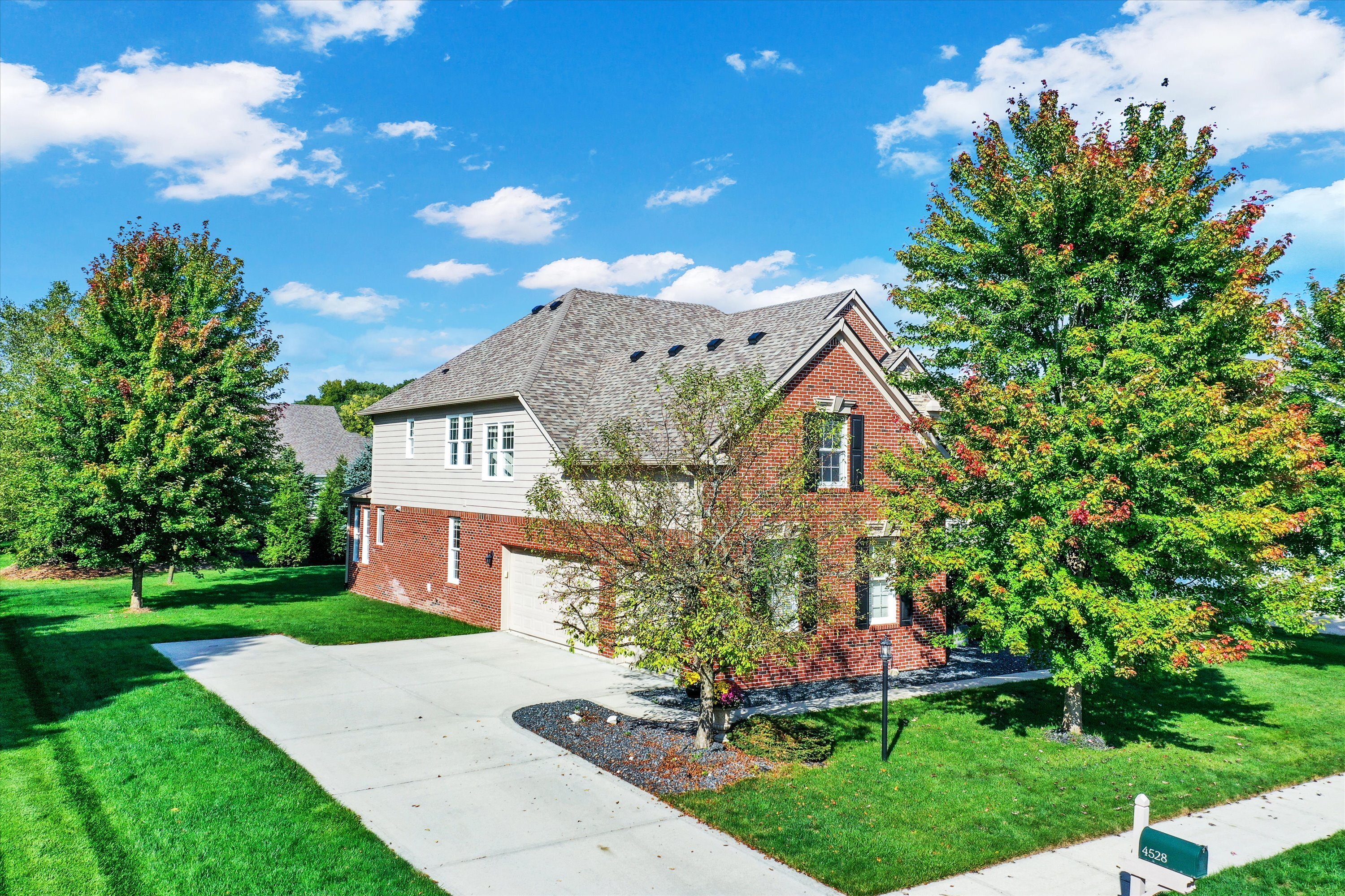 4528 Schmidler Drive Carmel, IN 46074 - Photo 3 of 74