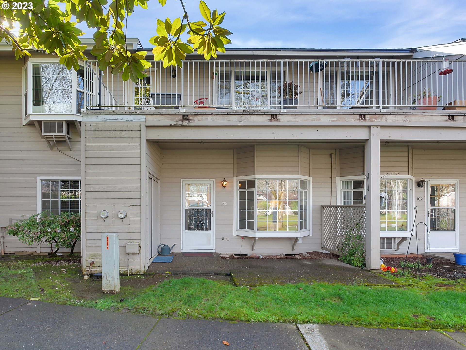 13775 Southwest Scholls Ferry Road, Unit 101 Beaverton, OR 97008 - Photo 1 of 28 Gallery Image 1
