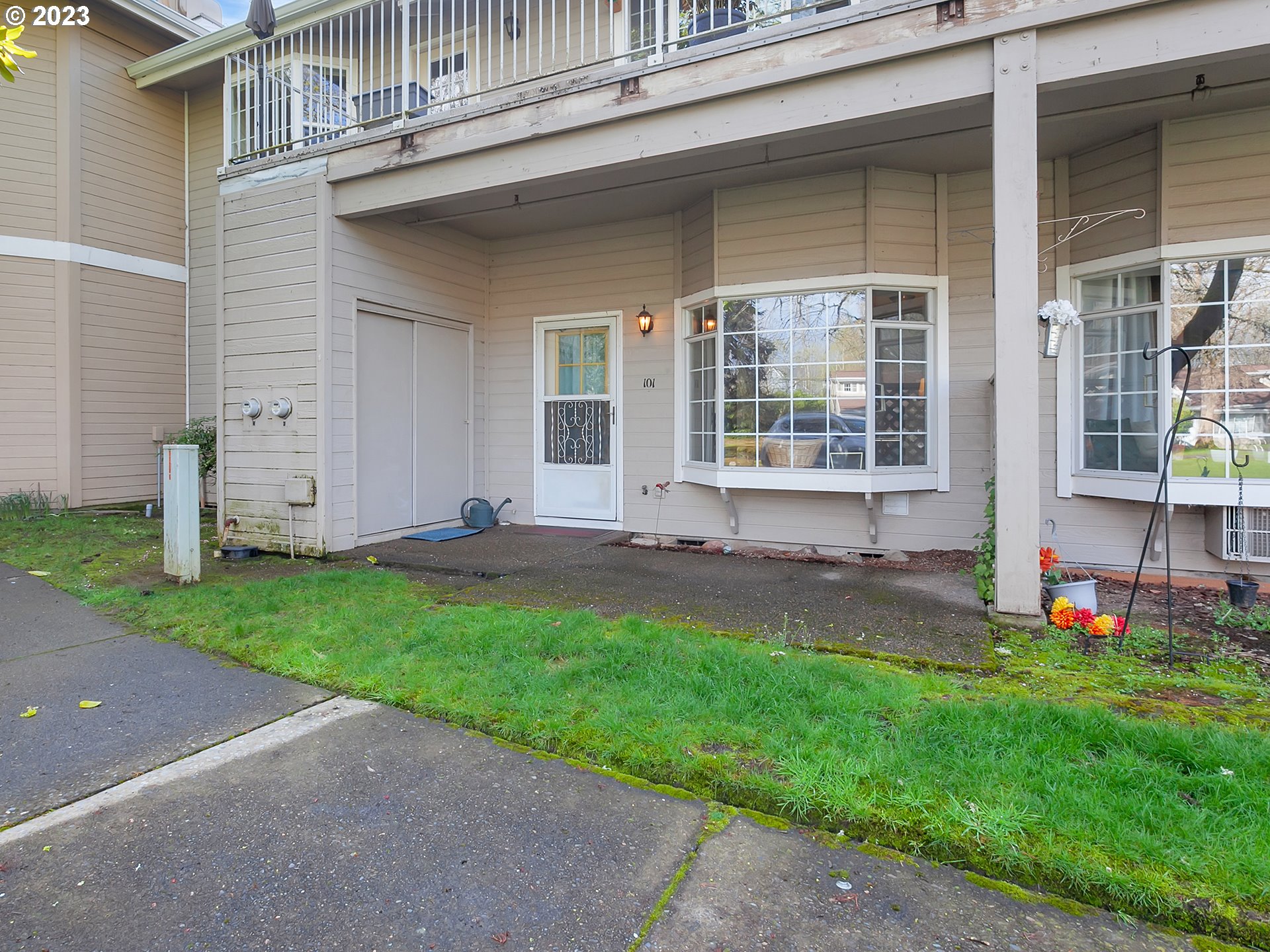 13775 Southwest Scholls Ferry Road, Unit 101 Beaverton, OR 97008 - Photo 27 of 28 Gallery Image 27