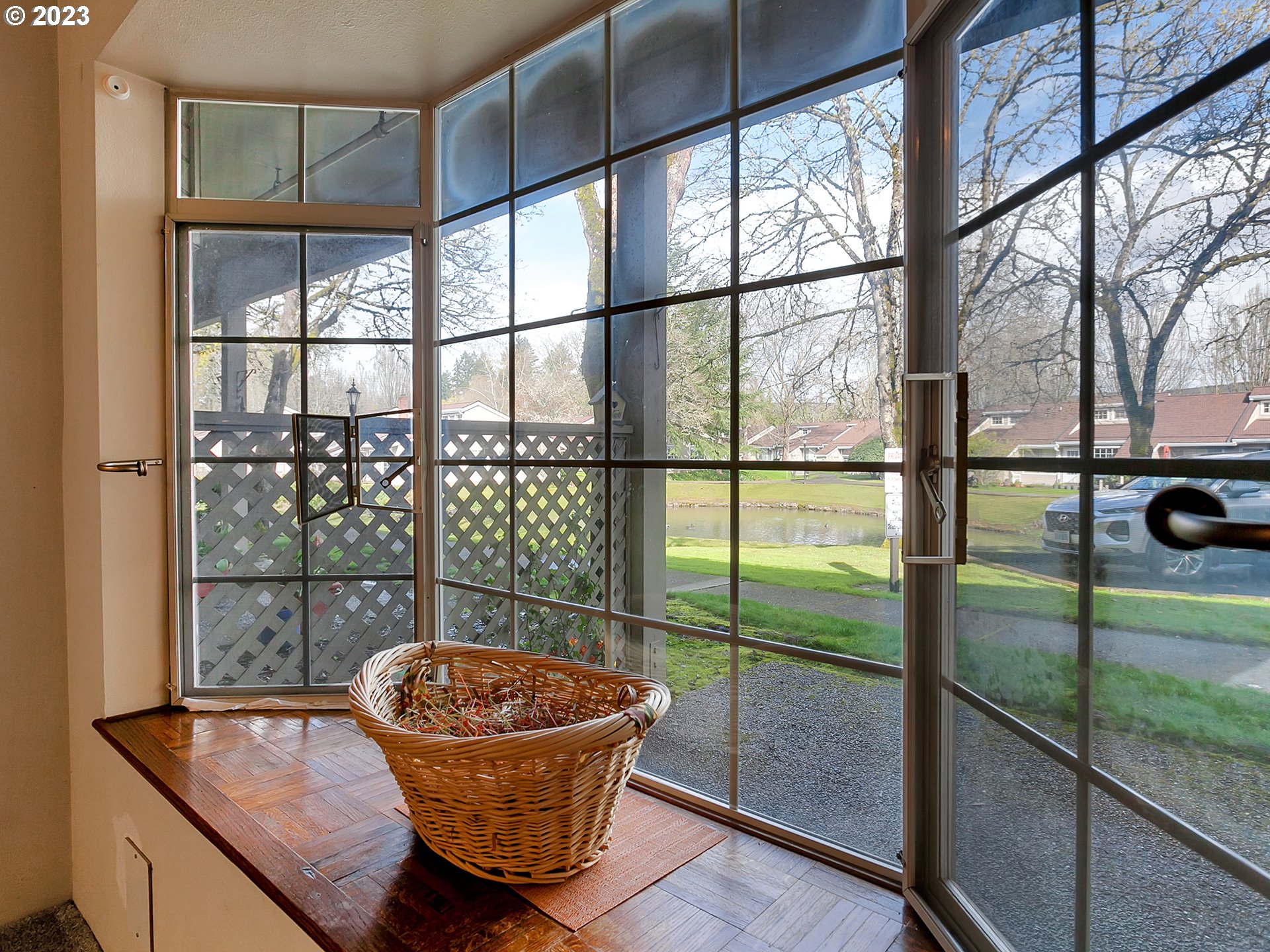 13775 Southwest Scholls Ferry Road, Unit 101 Beaverton, OR 97008 - Photo 9 of 28 Gallery Image 9