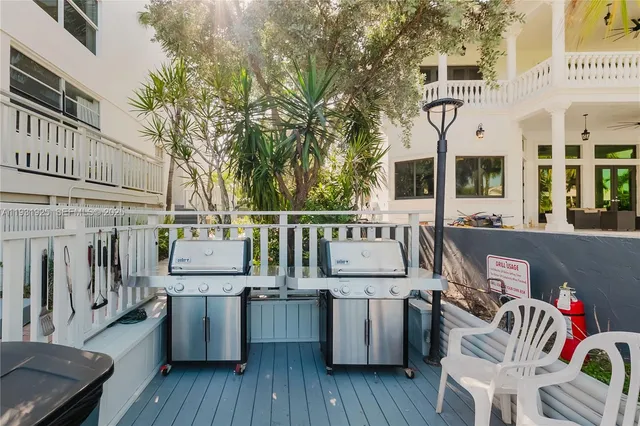 $1,875 | 1421 South Ocean Boulevard, Unit 211, Pompano Beach, FL 33062