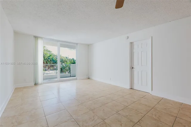 $1,875 | 1421 South Ocean Boulevard, Unit 211, Pompano Beach, FL 33062
