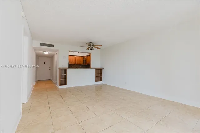 $1,875 | 1421 South Ocean Boulevard, Unit 211, Pompano Beach, FL 33062