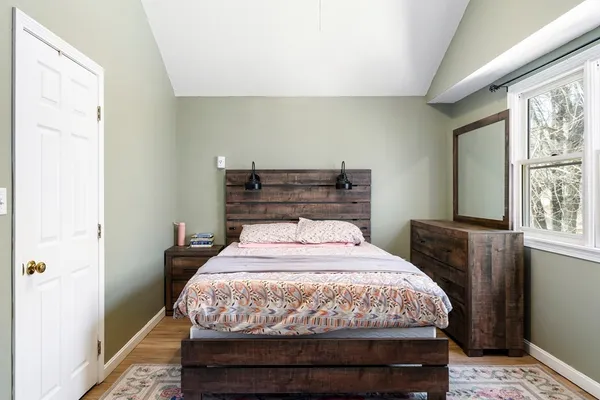 $599,999 | 7 Overlook Avenue, Haverhill, MA 01832