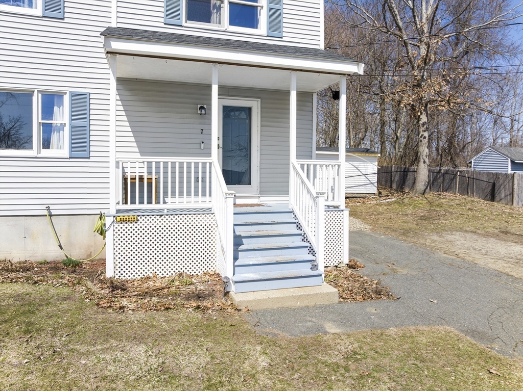 7 Overlook Avenue Haverhill, MA 01832 - Photo 29 of 32 a front view of a house with a garden