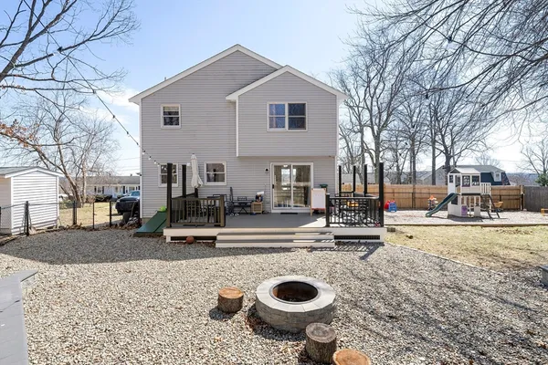 $599,999 | 7 Overlook Avenue, Haverhill, MA 01832