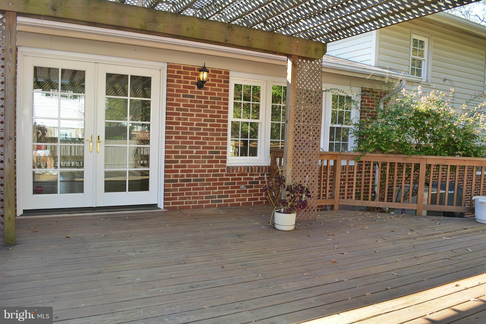 7713 Miller Fall Road Rockville, MD 20855 - Photo 23 of 30 Great Deck