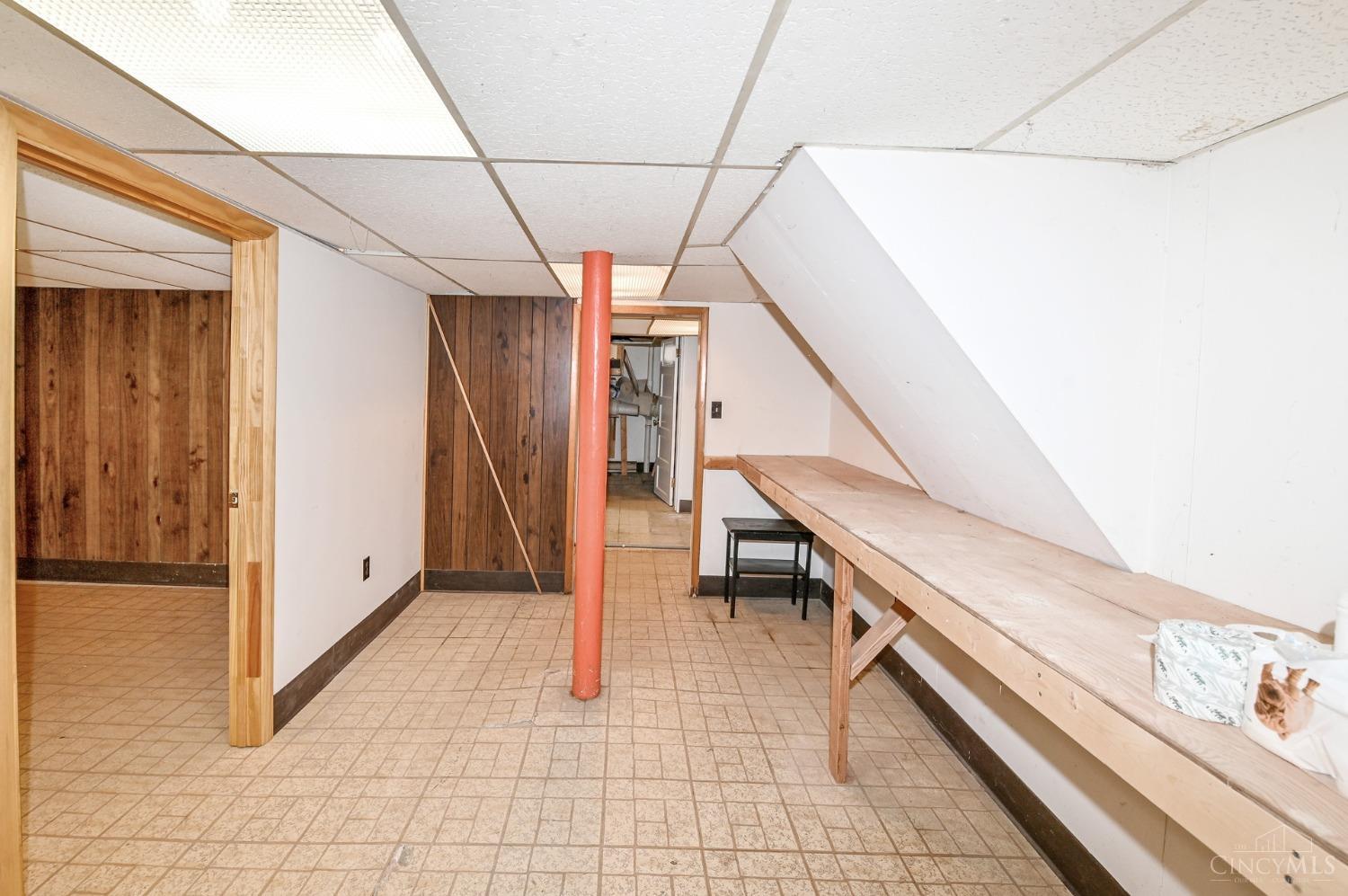 2598 Madison Road Cincinnati, OH 45208 - Photo 35 of 48 Gallery Image 35