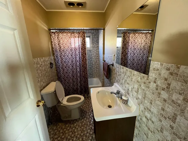 $199,900 | 1253 Main Street, Berlin, NH 03570