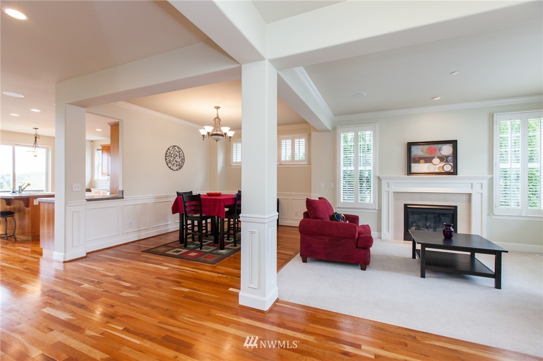 706 South 47th Street Renton, WA 98055 - Photo 2 of 25 Gallery Image 2