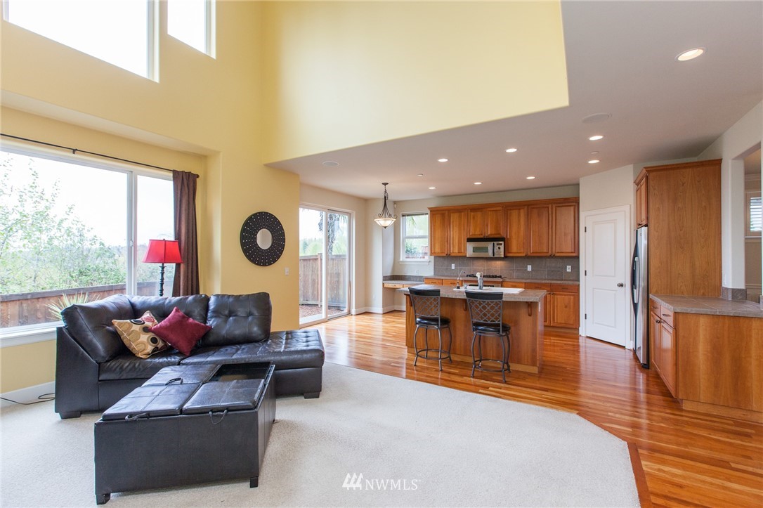 706 South 47th Street Renton, WA 98055 - Photo 11 of 25 Gallery Image 11