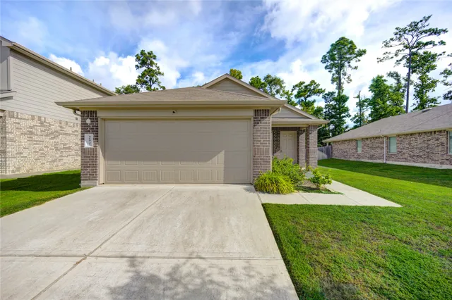 $1,650 | 16937 Rich Pines Drive, Conroe, TX 77302