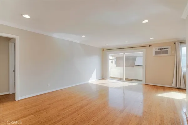 $3,500 | 1344 North Martel Avenue, Unit 303, Hollywood, CA 90046