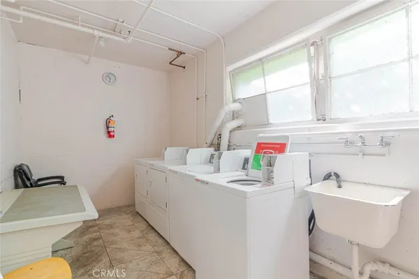 $3,500 | 1344 North Martel Avenue, Unit 303, Hollywood, CA 90046