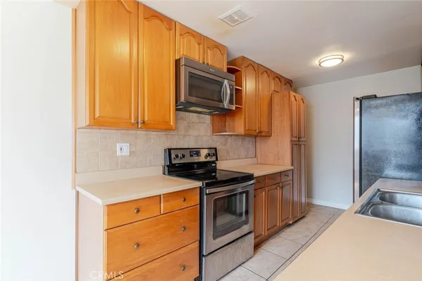 $3,500 | 1344 North Martel Avenue, Unit 303, Hollywood, CA 90046