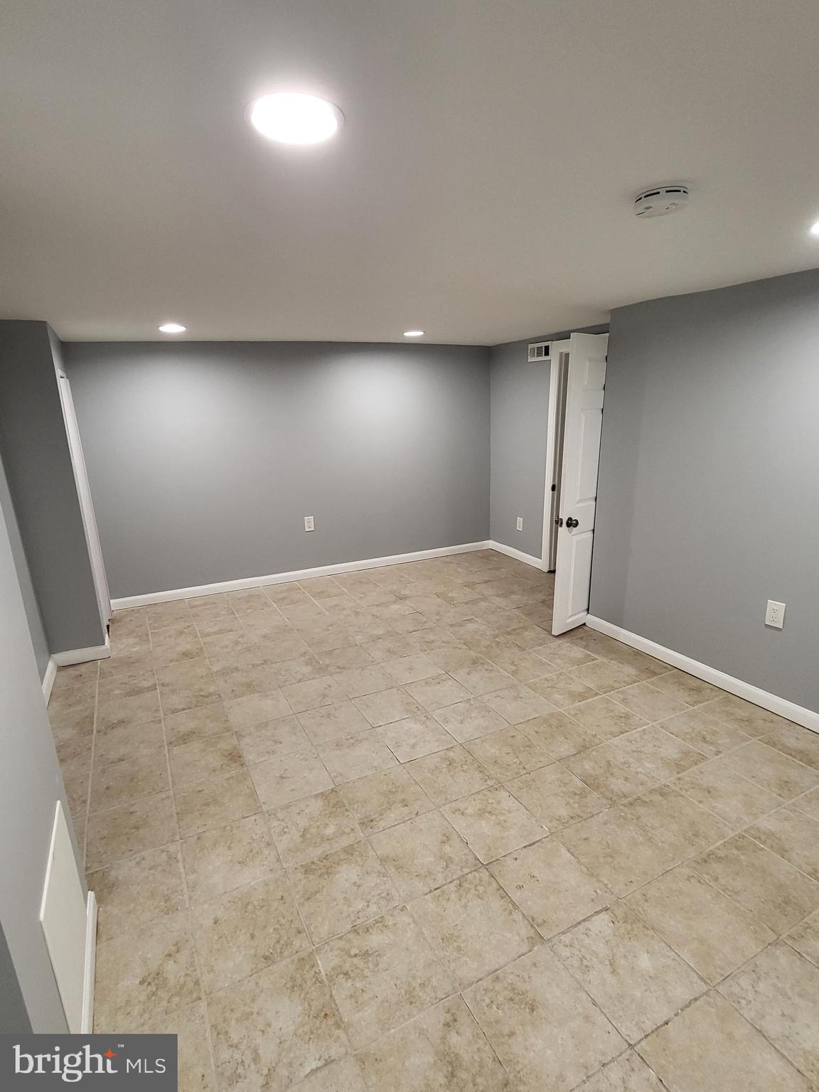 7445 Ruskin Road Philadelphia, PA 19151 - Photo 17 of 21 Gallery Image 17
