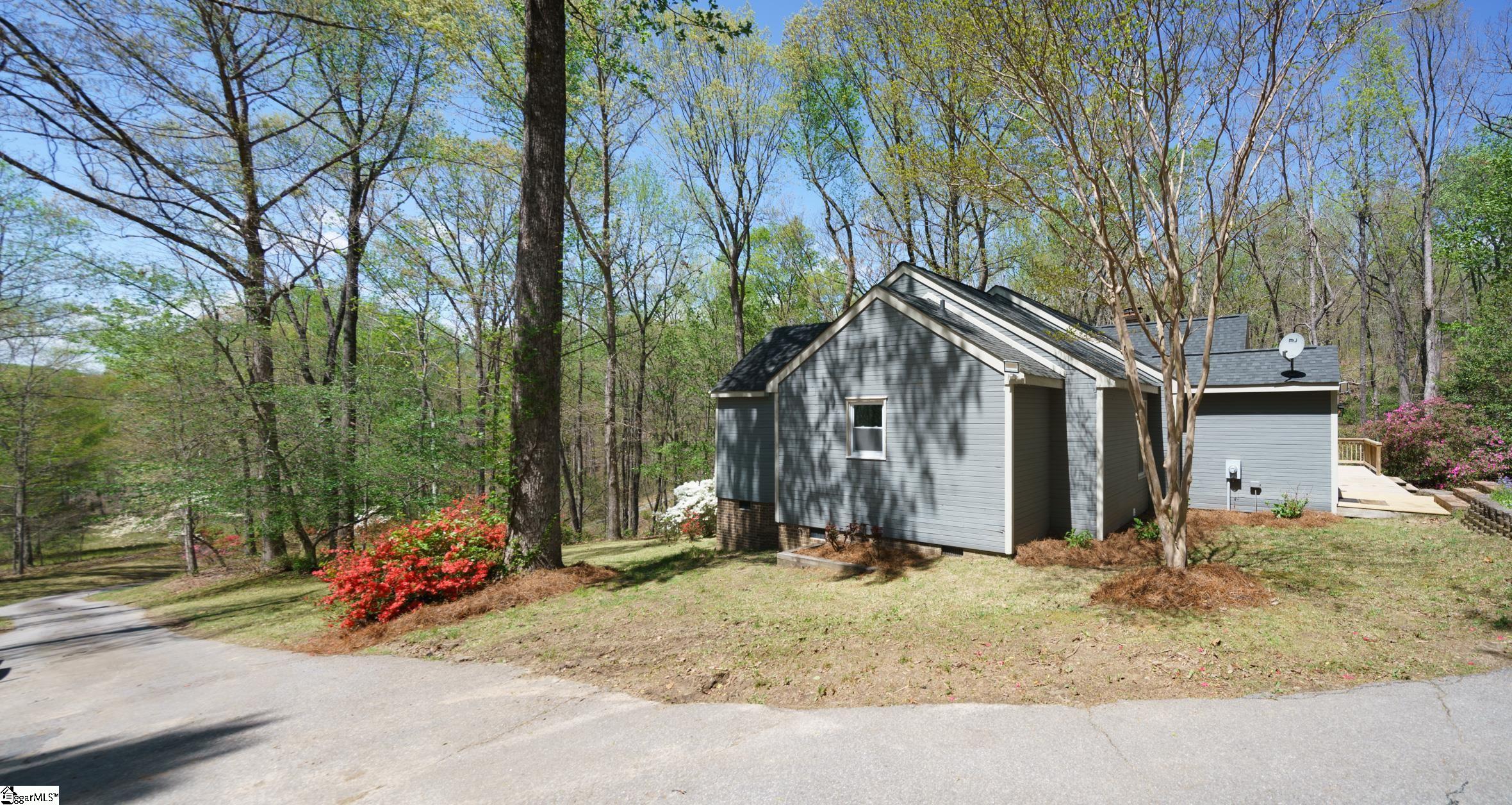 287 Gibson Road Easley, SC 29640 - Photo 3 of 36