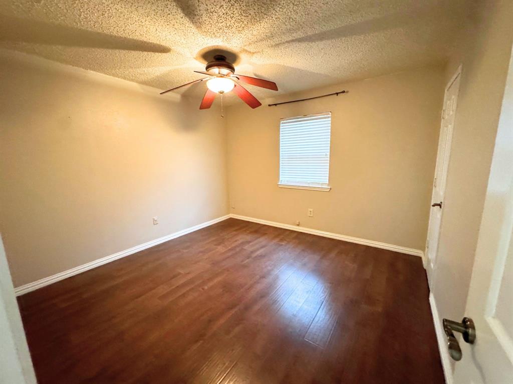 200 Cedar Lane Tolar, TX 76476 - Photo 9 of 20