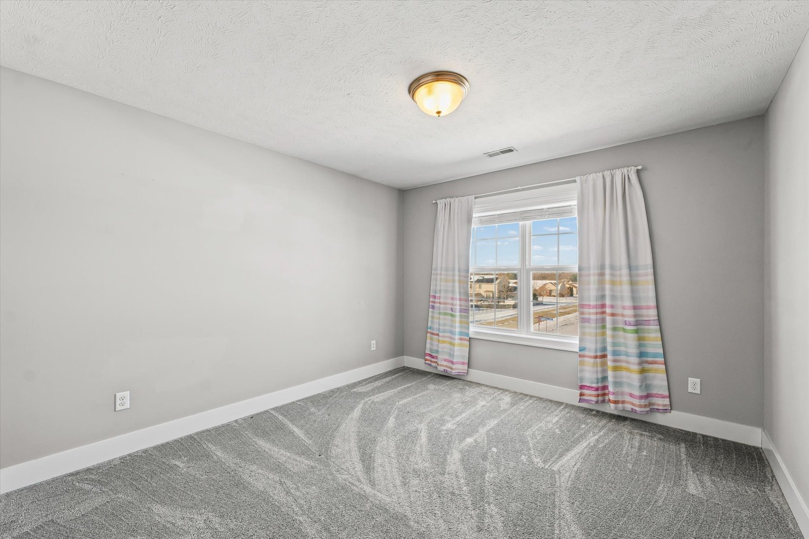 701 East Country Ridge Drive Mahomet, IL 61853 - Photo 25 of 38