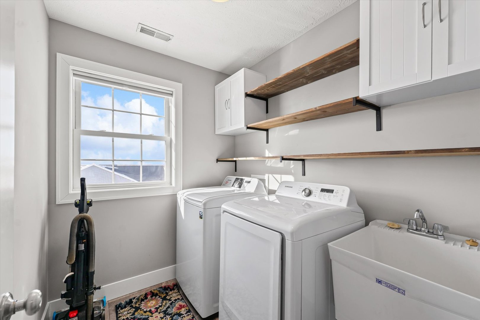 701 East Country Ridge Drive Mahomet, IL 61853 - Photo 27 of 38