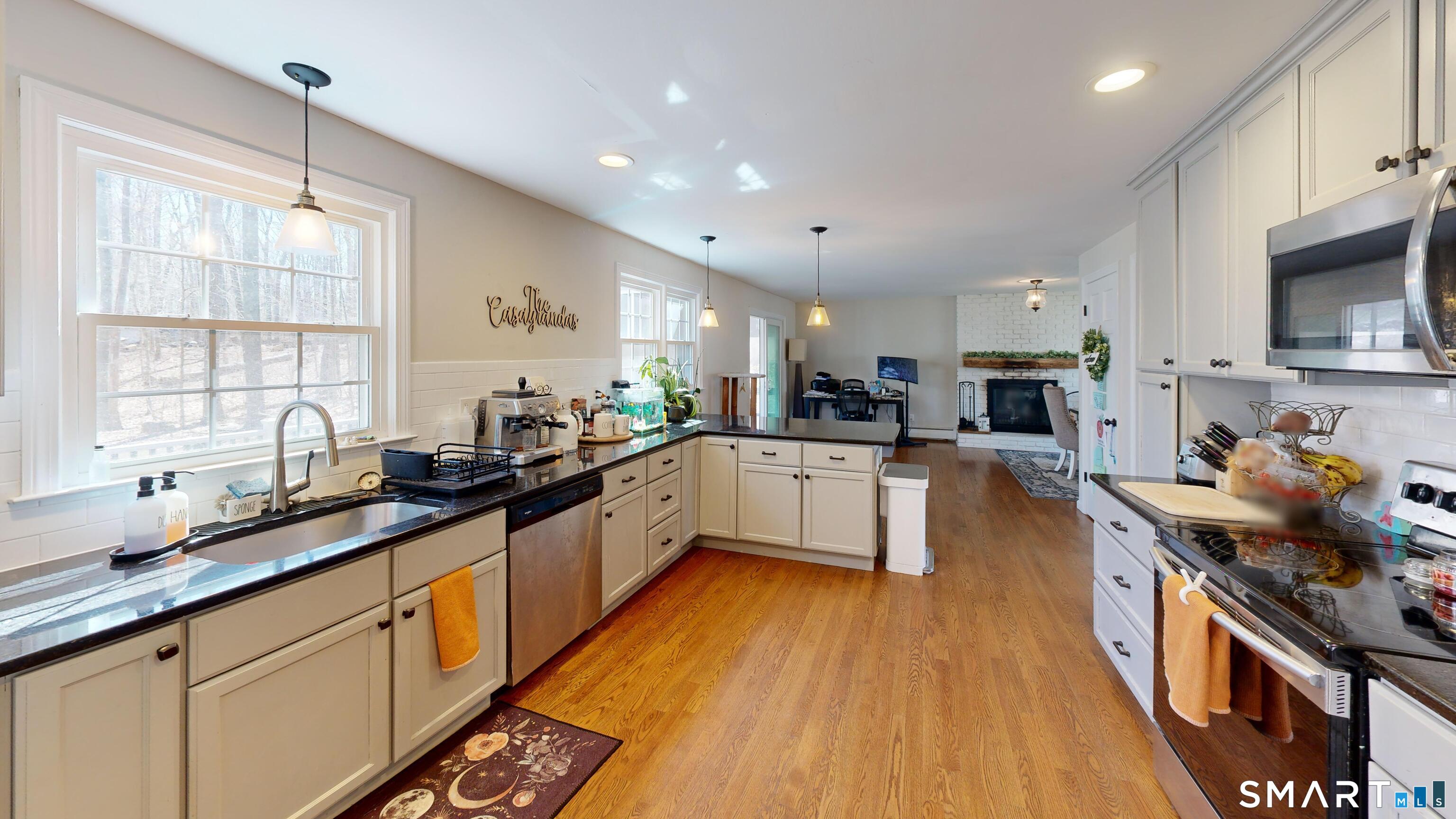 138 Airline Road Clinton, CT 06413 - Photo 18 of 36