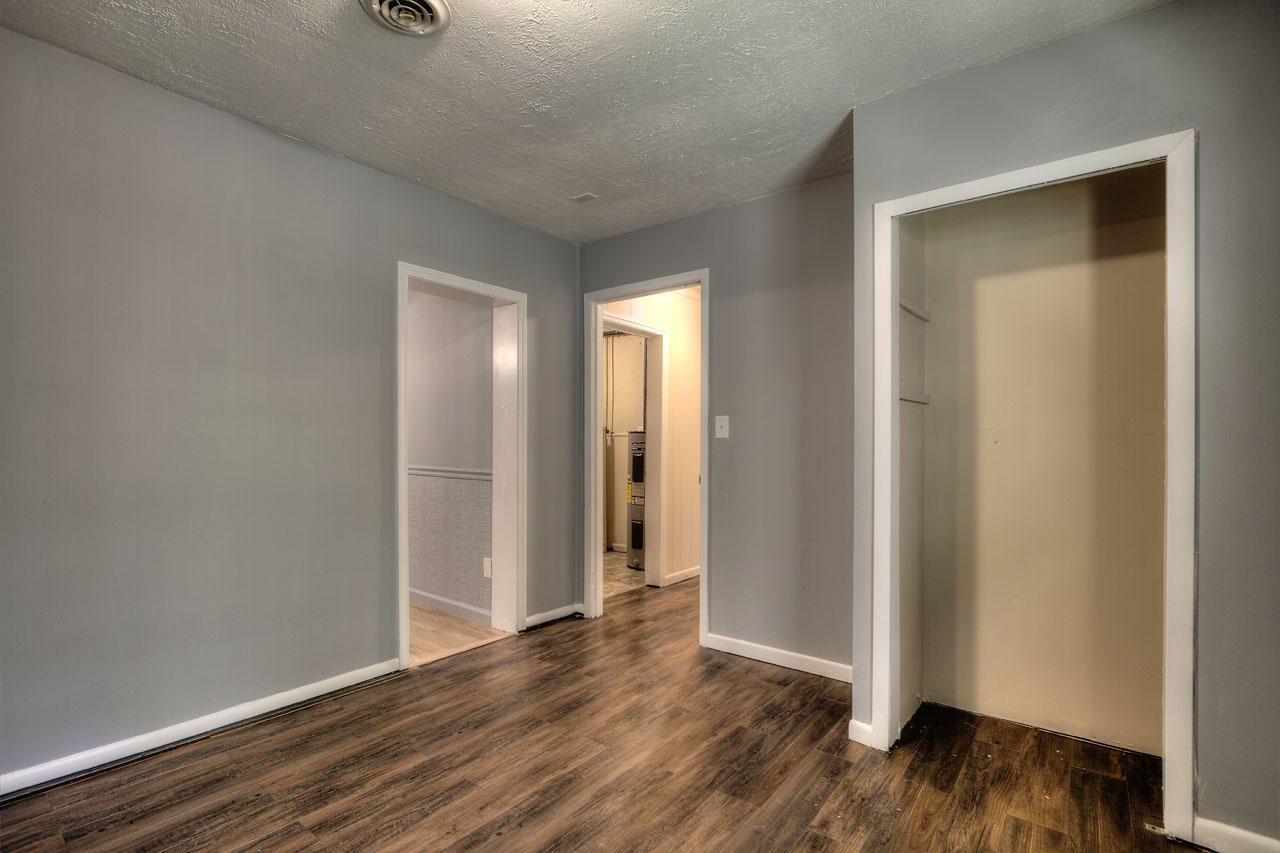 3123 Miller Road Powell, TN 37849 - Photo 16 of 28 Office Space